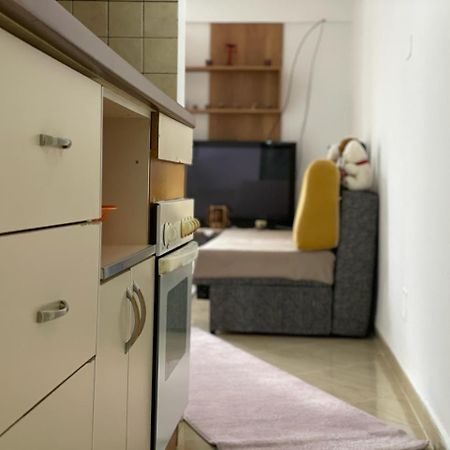 Guesthouse & Hospitality Берат Экстерьер фото
